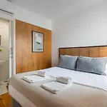Guestready - An Urban Retreat With River View Apartman *