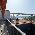 Guestready - An Urban Retreat With River View Porto