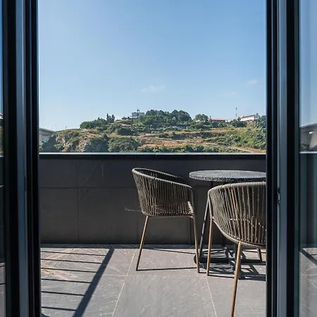 Guestready - An Urban Retreat With River View