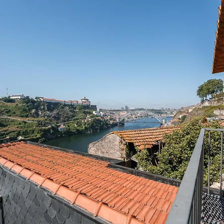 Guestready - An Urban Retreat With River View * 포르투