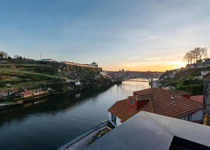 شقة Guestready - An Urban Retreat With River View بورتو