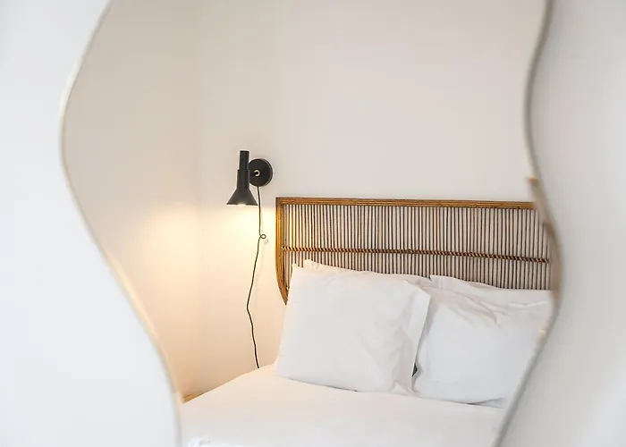 Guestready - An Urban Retreat With River View