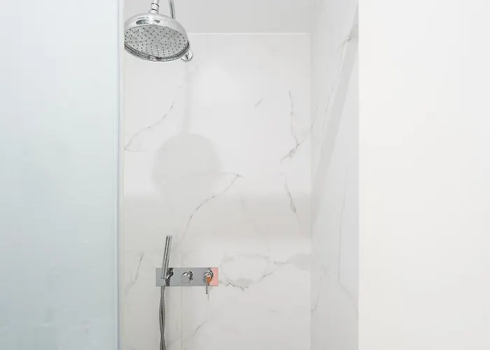 Lejlighed Guestready - An Urban Retreat With River View *