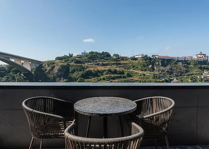 Guestready - An Urban Retreat With River View