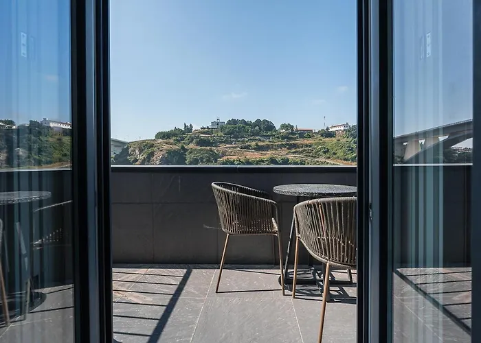 Guestready - An Urban Retreat With River View