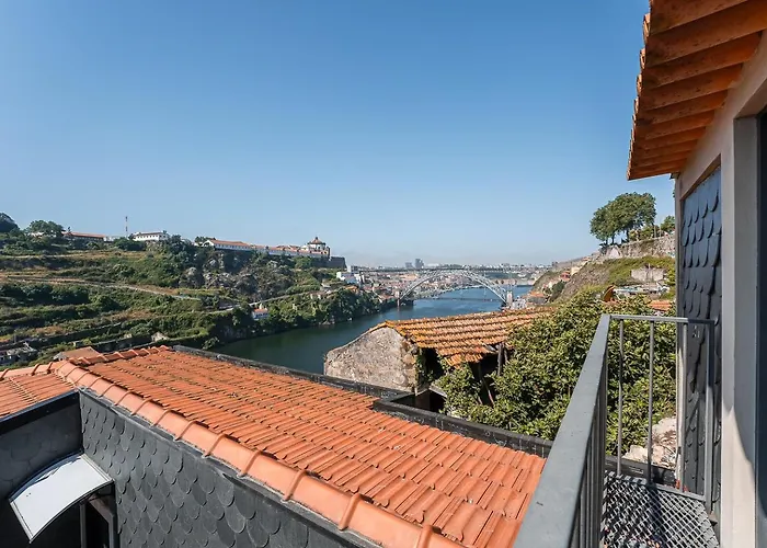 Guestready - An Urban Retreat With River View * Porto