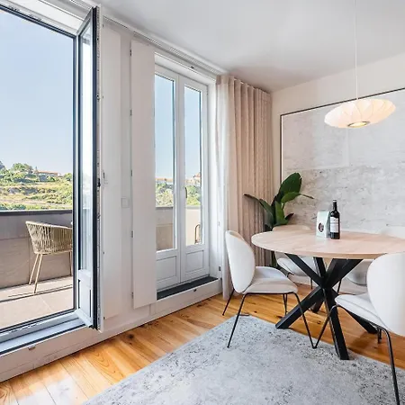 Guestready - An Urban Retreat With River View Appartement