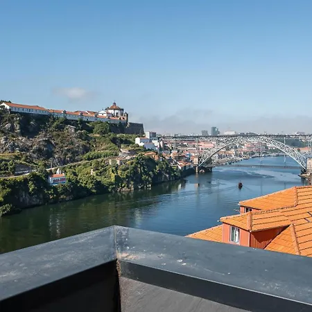 Guestready - An Urban Retreat With River View *